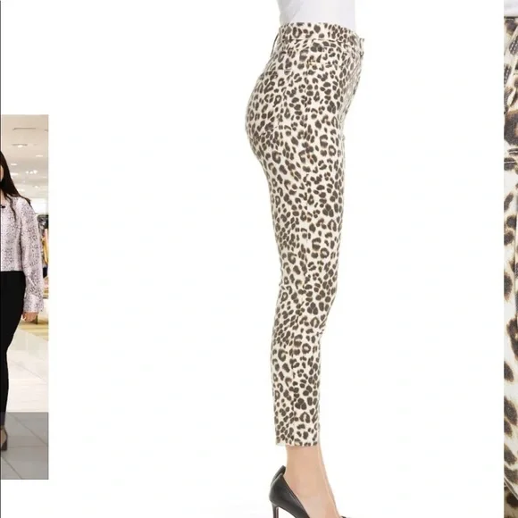 𝅺Frame Ali high rise cigarette leopard print jeans
